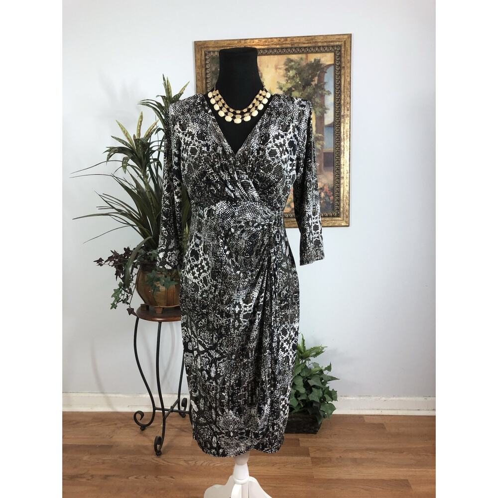 London Times Sarong Dress Women Size 10 Stretch 3/4 Sleeve V Neck Ethnic Wrap